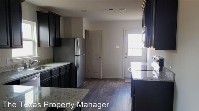 Foto del edificio - 4 br, 2 bath House - 101 Brunswick Ln