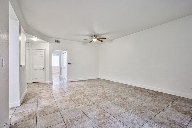 Foto del edificio - 5155 W Tropicana Ave
