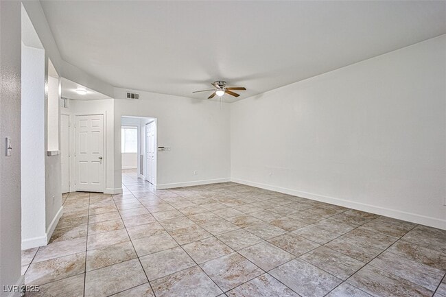 Building Photo - 5155 W Tropicana Ave