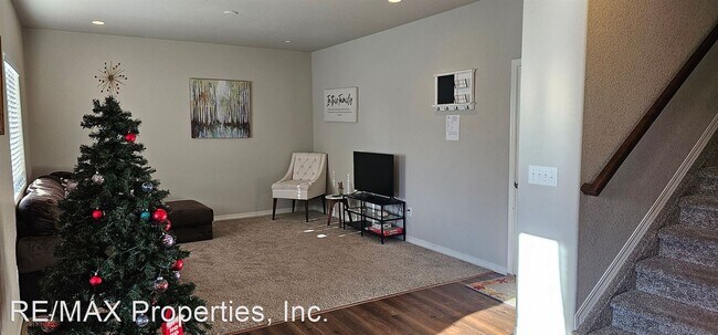 Building Photo - 3 br, 2.5 bath House - 4331 Prairie Agate Dr