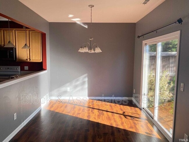 Building Photo - 5531 Berry Creek Cir