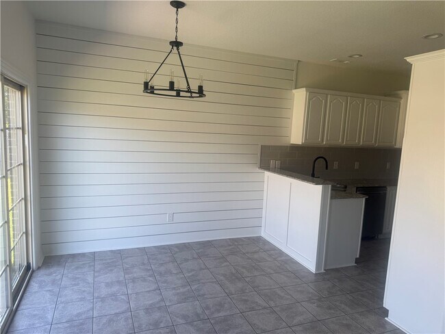 Foto del edificio - 3518 Montpilier Pl