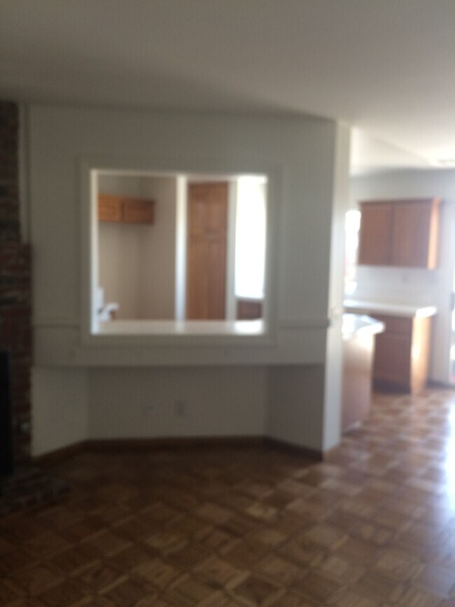 Foto del edificio - Southridge 4bed 2bath Beauty!