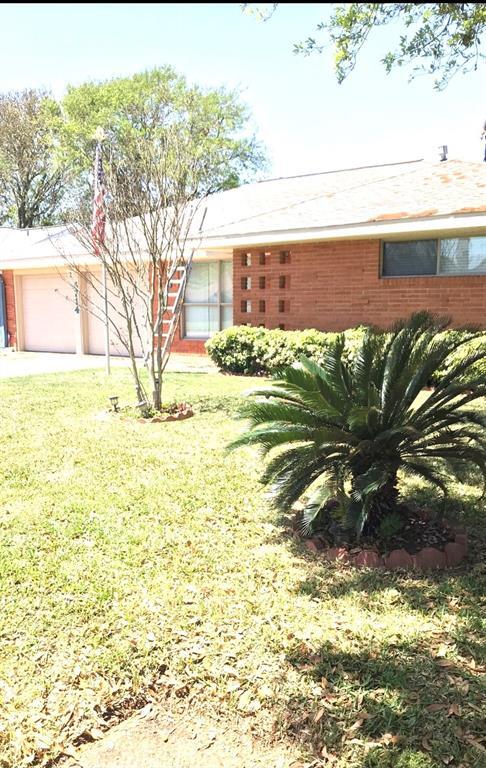 Building Photo - 6714 Golfcrest Dr