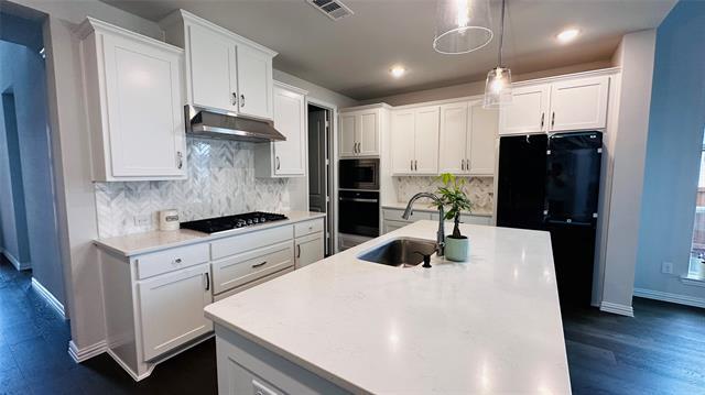 Foto del edificio - 1621 Foxglove Ln