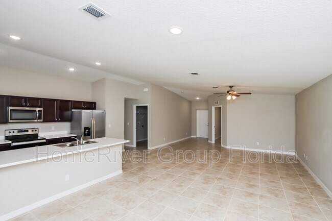 Foto del edificio - 2267 Whiteside Ave SE
