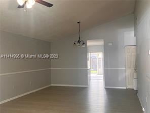 Foto del edificio - 3 br, 2 bath House - 20119 NW 36th Ct # N