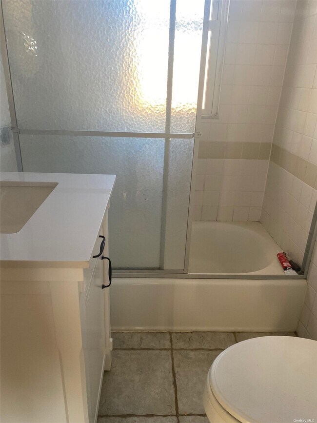 Foto del edificio - 15 Walter Pl