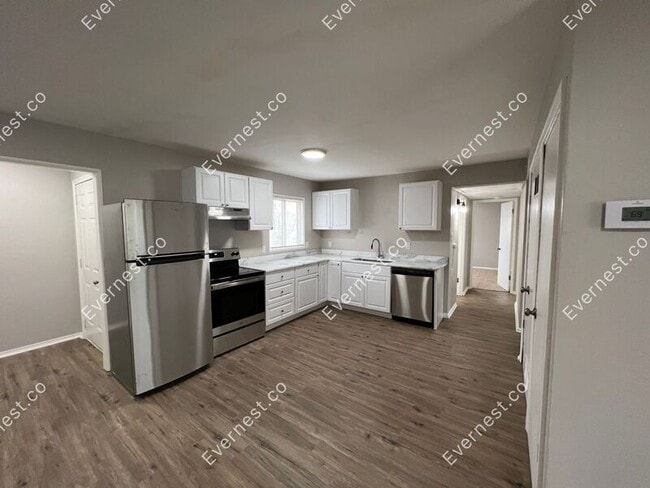 Building Photo - 45 S Meadowcliff Dr