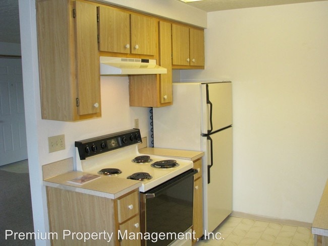 Building Photo - 4261-4299-4297 Tiffany Pl NE