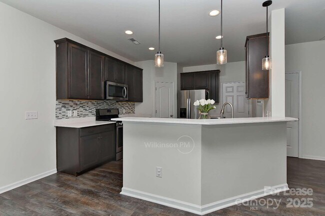Building Photo - 3161 Hartson Pointe Dr