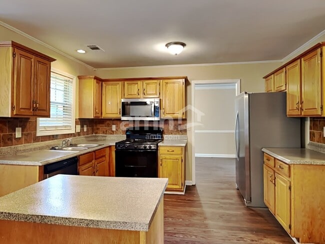 Foto del edificio - 1165 Pennefeather Ln