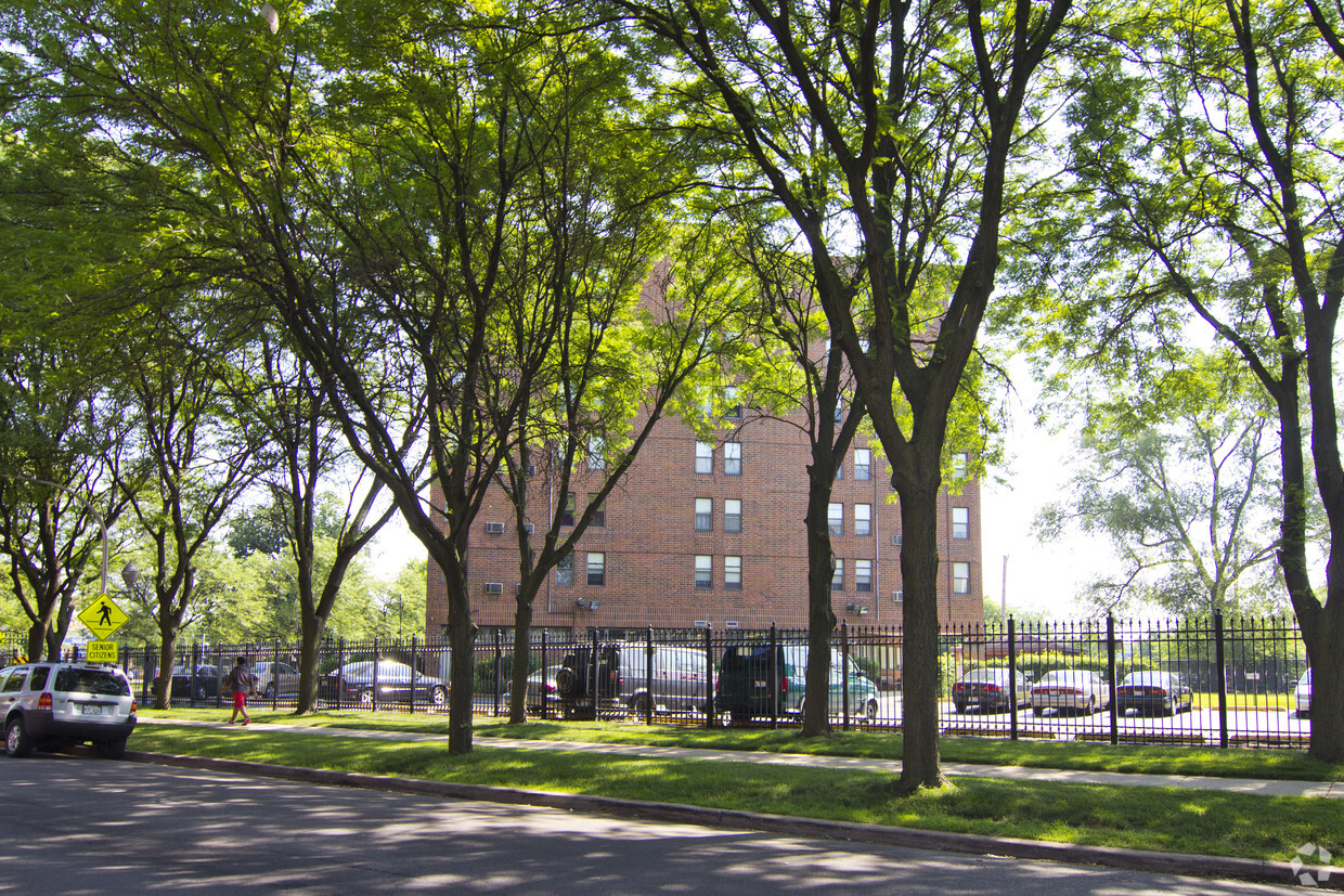 Building Photo - Good Shepherd Tower