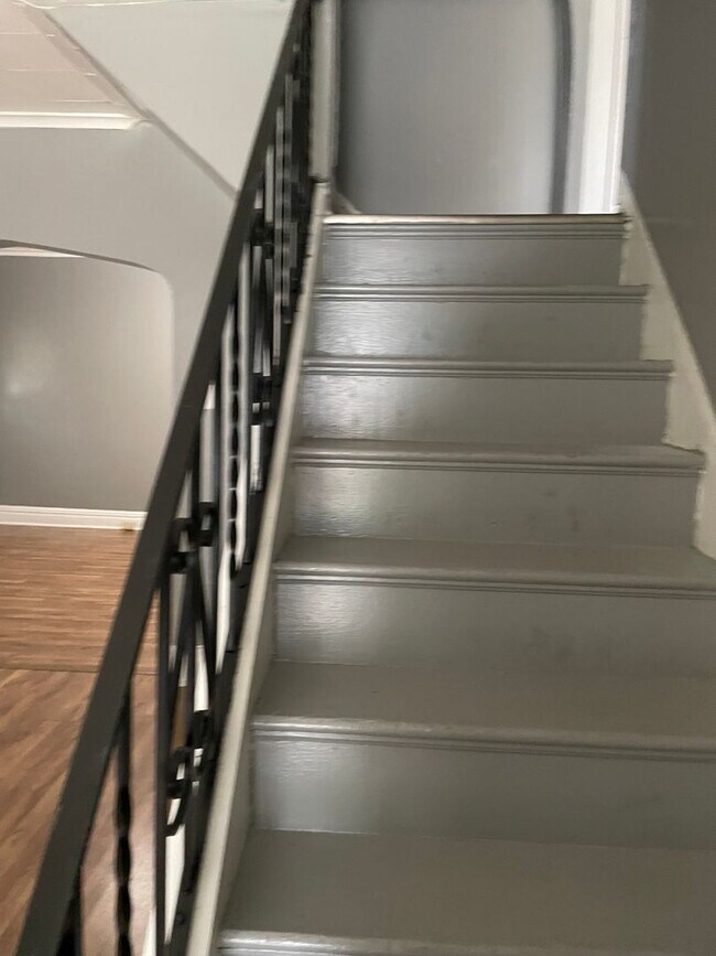 Building Photo - Charming 3BR House in Pittsburgh