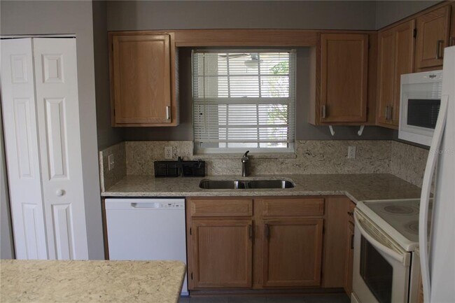 Foto del edificio - 1507 Lantana Ct