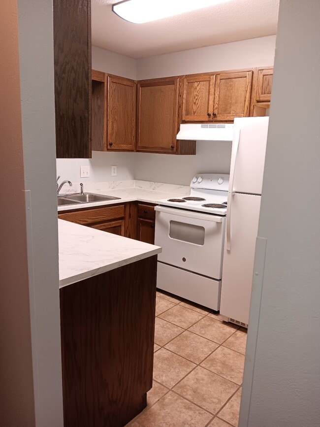 Building Photo - 2500 Mill Way