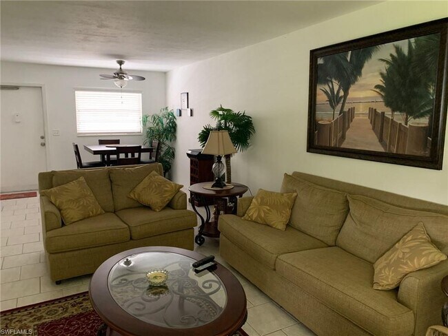 Foto del edificio - 1114 Tropic Terrace