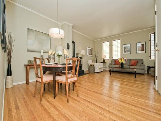 Building Photo - 1 Telegraph Hill Blvd