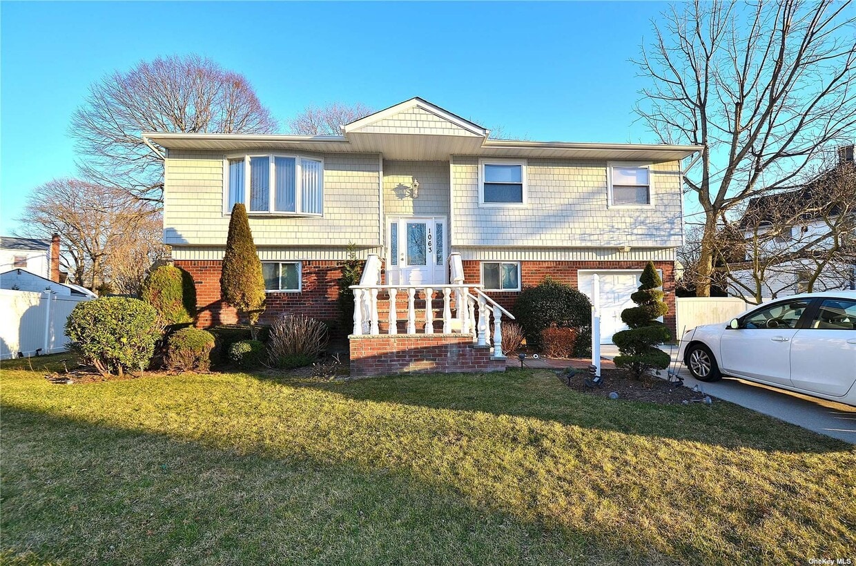 Primary Photo - 1063 Mason Ct