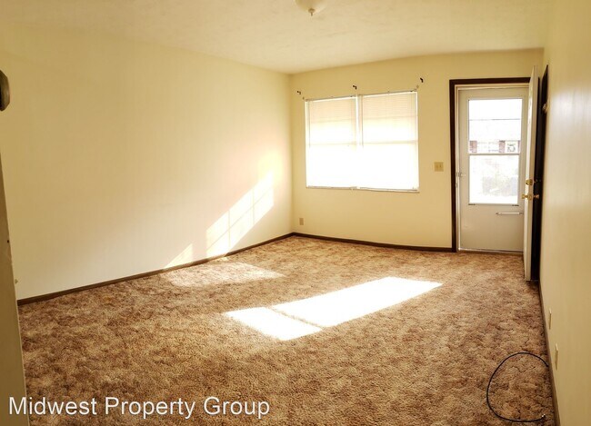Foto del edificio - 145 Linwood Dr