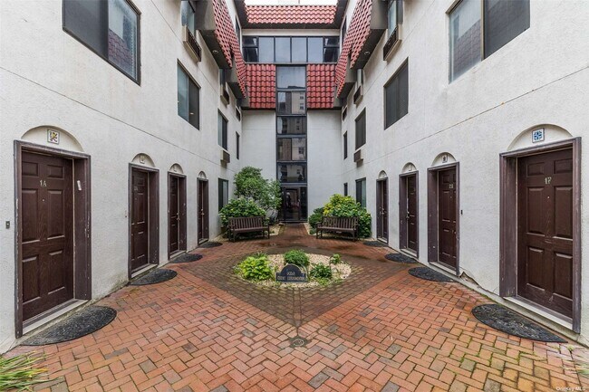 Foto del edificio - 425 Shore Rd