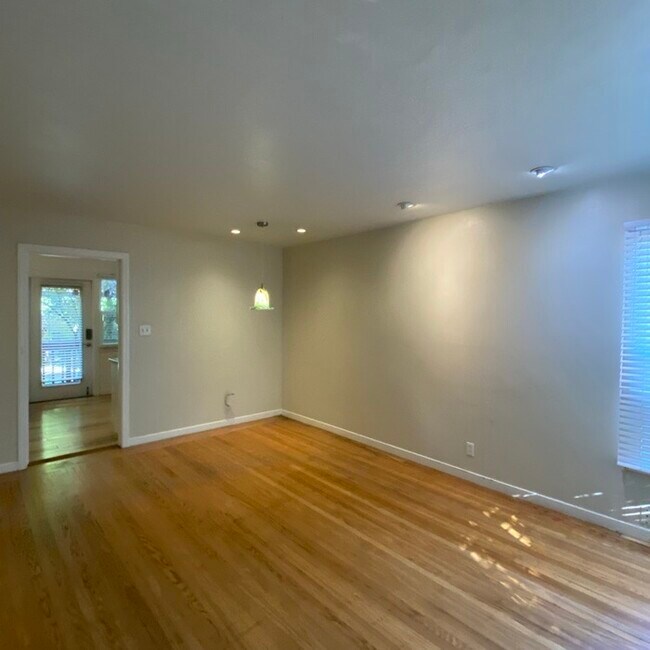 Building Photo - 3678 63rd St