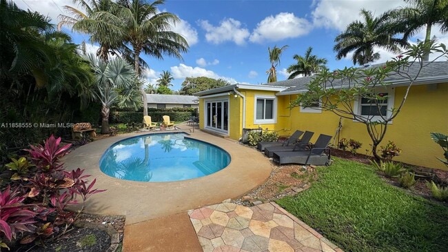 Foto del edificio - 3170 Buccaneer Rd