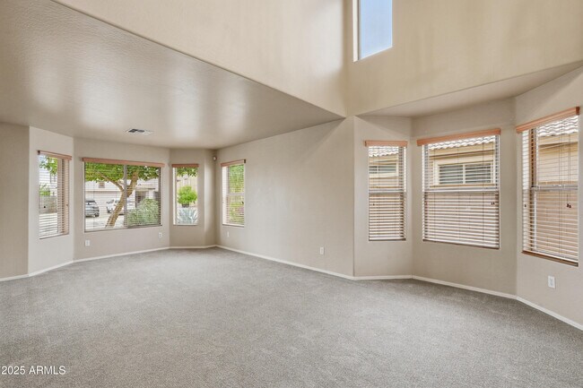 Foto del edificio - 3032 E Denim Trail