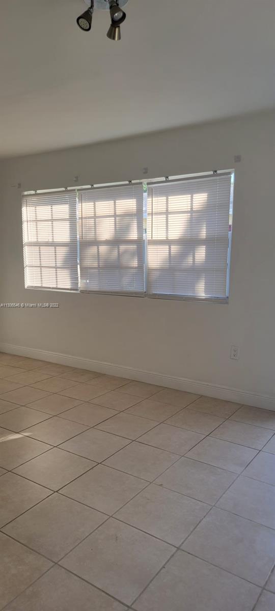 Foto del edificio - 750 84th St
