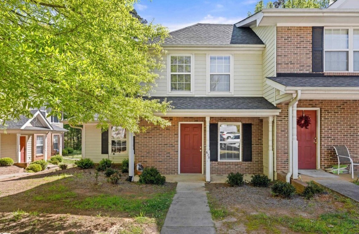 625 Bear Dr, Greenville, SC 29605 Townhome Rentals in Greenville SC