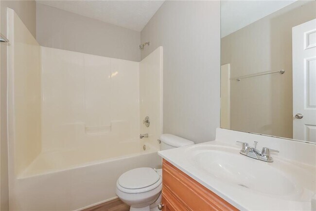 Building Photo - 237 Sandstone Dr