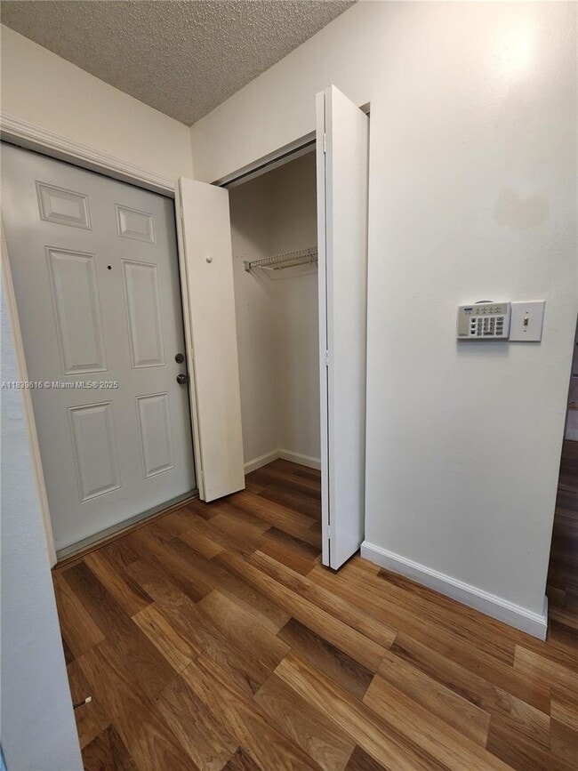 Building Photo - 8666 SW 114th Pl
