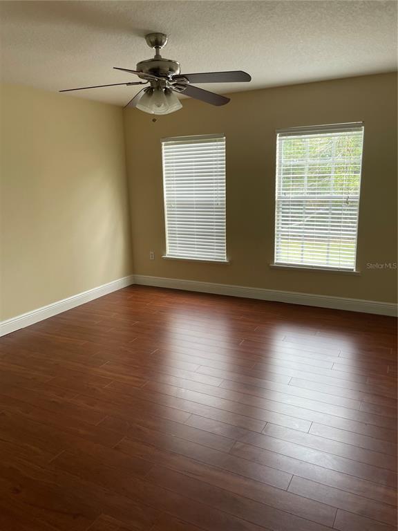 Foto del edificio - 5064 Spanish Oaks Blvd