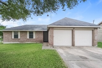 Building Photo - 15850 Alger Dr