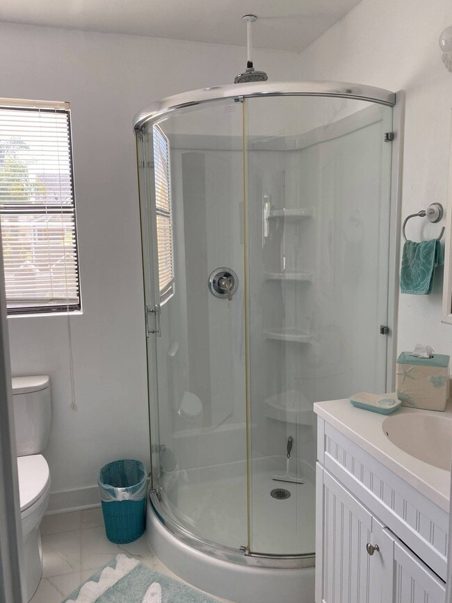 Building Photo - 280 C Ave