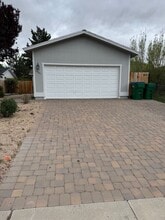 Building Photo - 2845 Harding Way