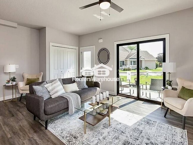 Building Photo - 3622 NE Kara Ln