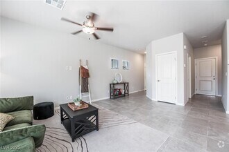 Building Photo - 5344 Peacock Lily St