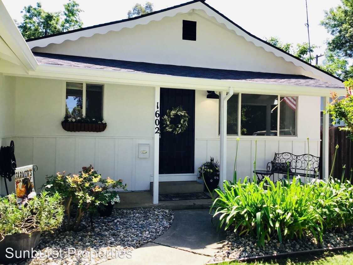 Primary Photo - 3 br, 2 bath House - 1602 L Street