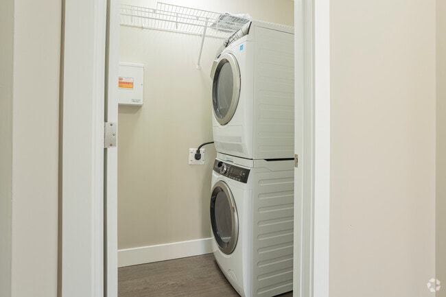 1BR, 1BA - 650SF - Missao