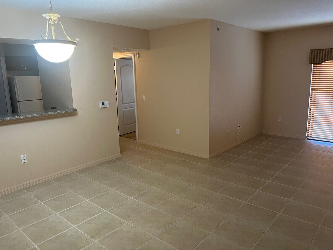 9300 Fontainebleau Blvd Unit 309, Miami, FL 33172 Condo for Rent in