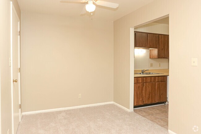 Classic Style The Dogwood 1BR, 1BA - 700 SF - Woodbridge Place