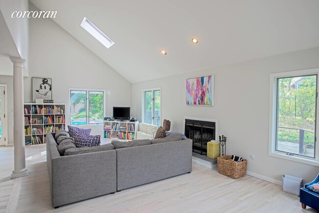 Foto del edificio - 126 Middle Line Hwy