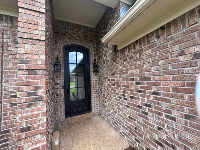 Foto del edificio - 455 Lewis Fairway Cir