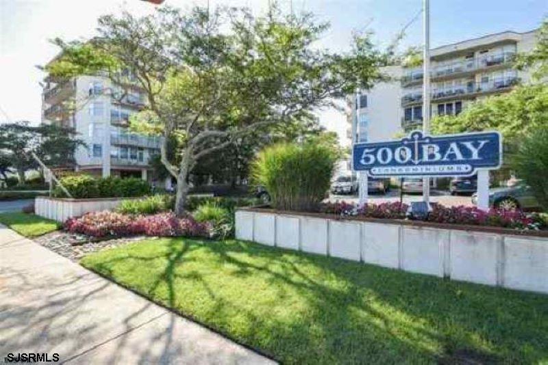 Foto principal - 500 Bay Ave