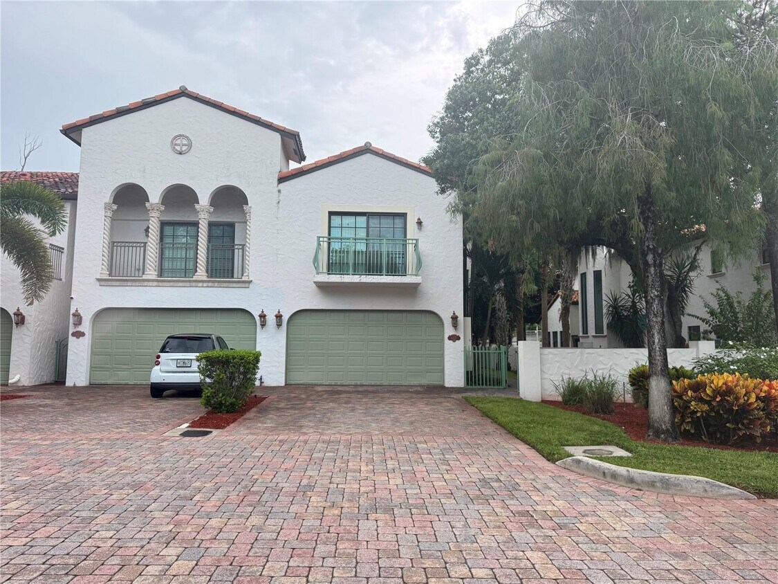 Foto principal - 4425 Hidden Harbour Ave