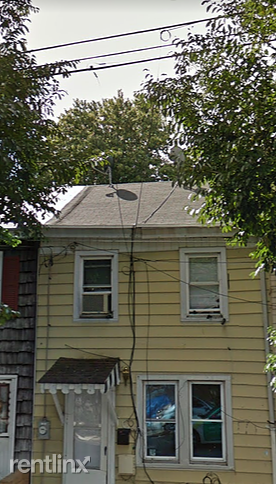 Foto del edificio - 3 br, 1 bath House - 551 Lamberton Street