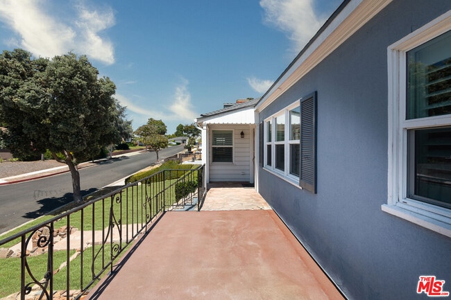 Building Photo - 5572 Bradna Dr