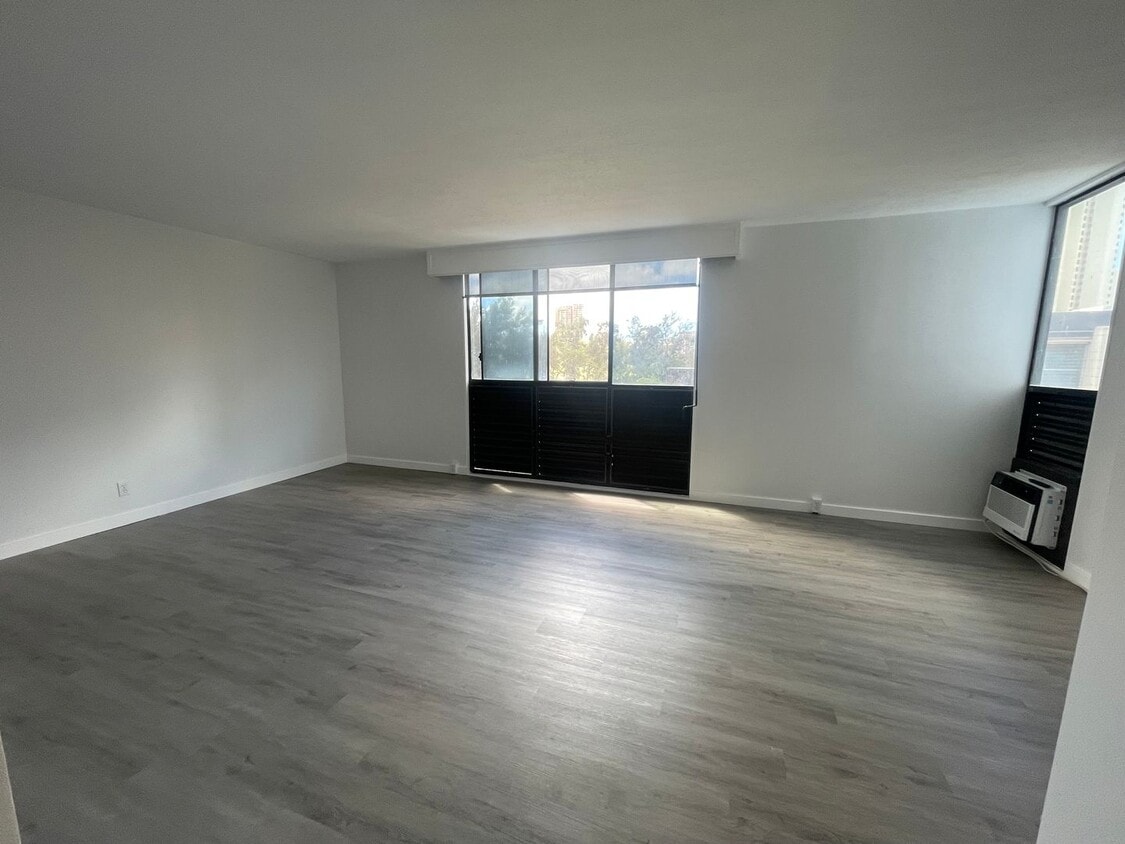 Primary Photo - Salt Lake Condo with 2-Parking