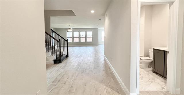 Building Photo - 702 Truchas Ave
